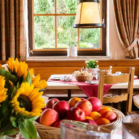 Landgasthof Sonnenhof Hotel Krün